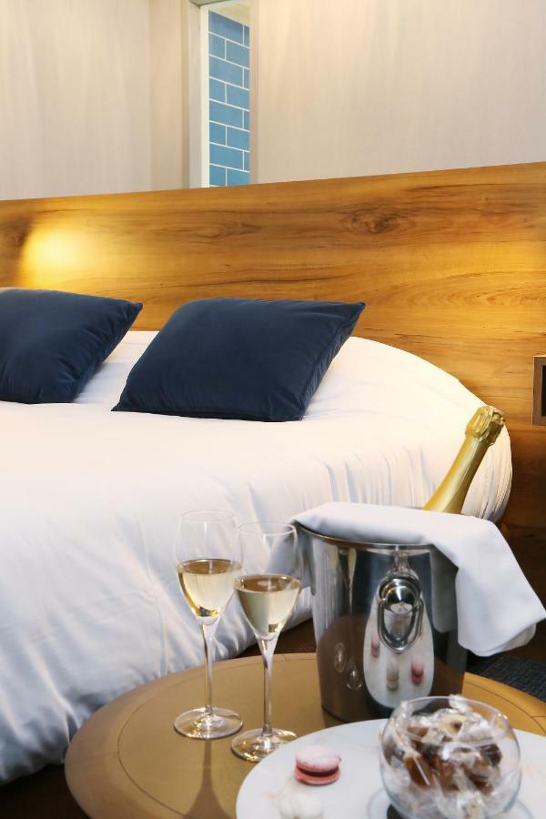 Hotel Restaurant Les Grains D'Argent Dizy - Epernay ภายนอก รูปภาพ