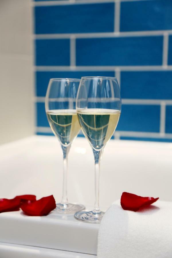 Hotel Restaurant Les Grains D'Argent Dizy - Epernay ภายนอก รูปภาพ